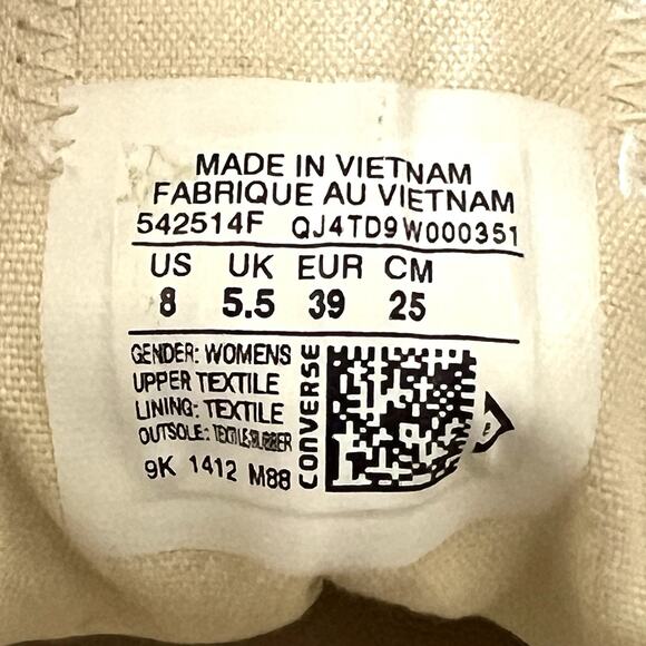 Converse Chuck Taylor All Star Dainty Ox Low Canvas Lace Sneaker 547153F Women 8 - Picture 9 of 11